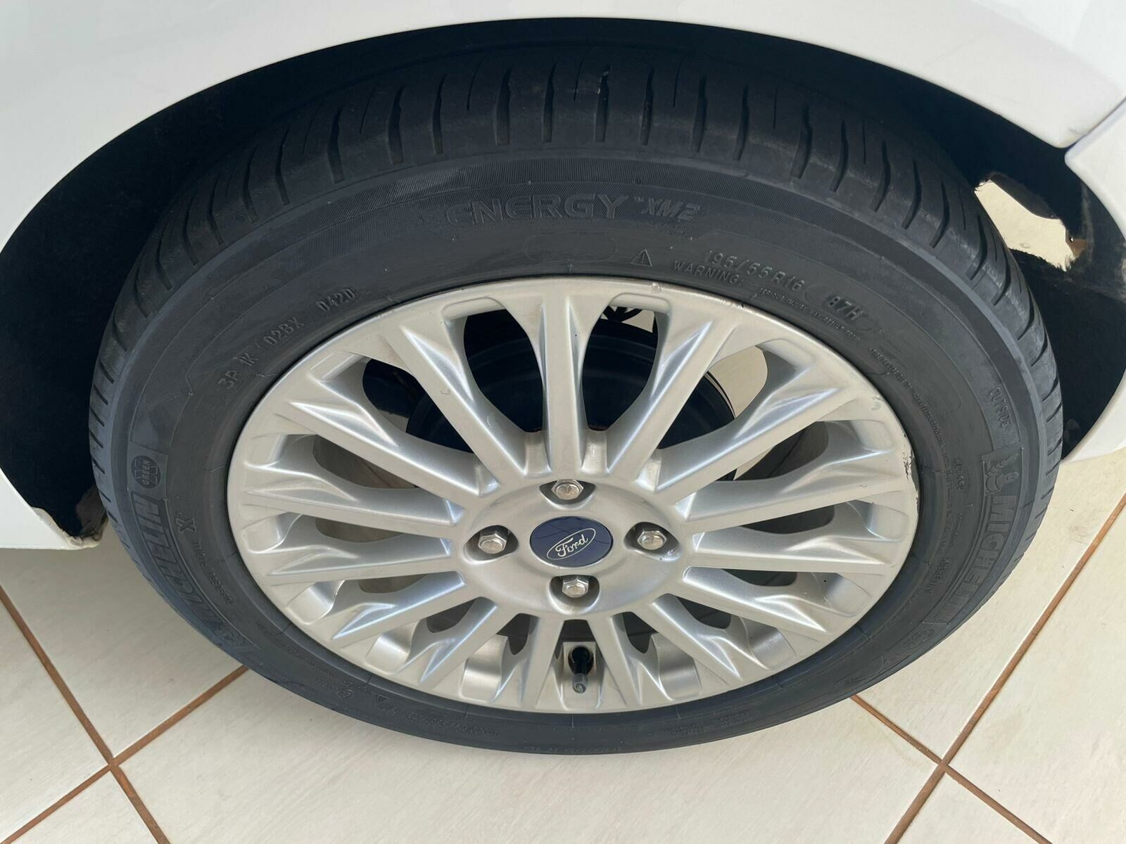 Imagem do veículo  FORD NEW FIESTA HATCH TITANIUM 1.6